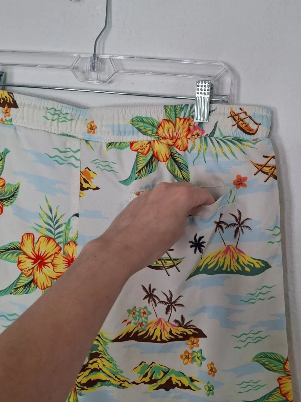 Fresh Prints of Bel-Air Mens Hawaiian Swim Trunks Sz XL Tropical Novelty Print